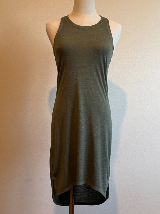 Derek Heart Dresses & Skirts - Derek Heart Lightweight Jersey Knit High-Low Midi Dress - Medium